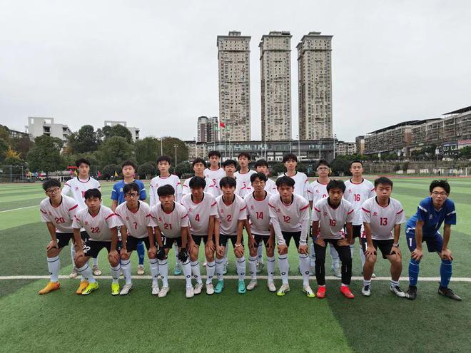 市中学生足球比赛中获得佳绩k8凯发国际营山中学在全(图4)
