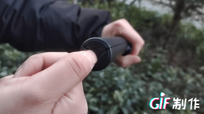 自拍杆三脚架一键变焦记录美好瞬间！K8凯发国际小米变焦支架自拍杆2(图5)